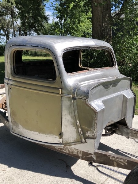 1937 Ford Pickup Build - Image 7